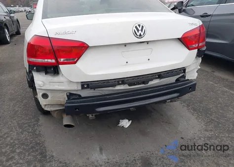 2014 Volkswagen Passat 1.8T Se из США, поврежденный, VIN 1VWBT7A32EC098646